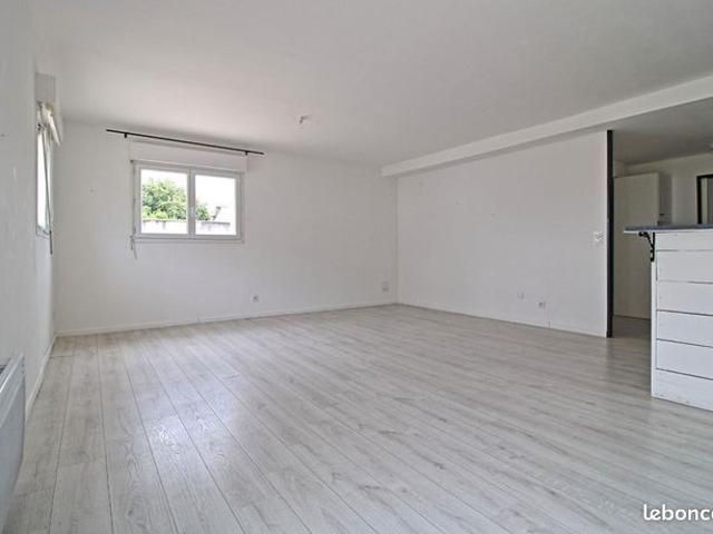 Appartement 3 pièces 74 m²