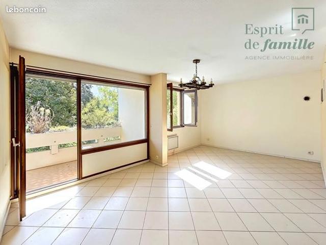 Appartement 3 pièces 74 m²