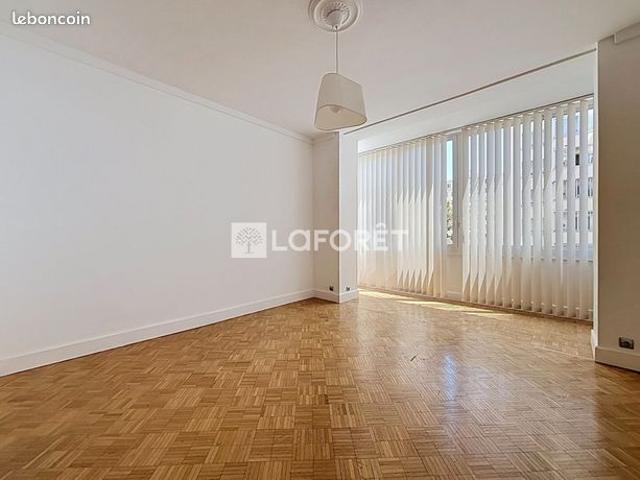 Appartement 3 pièces 74 m²