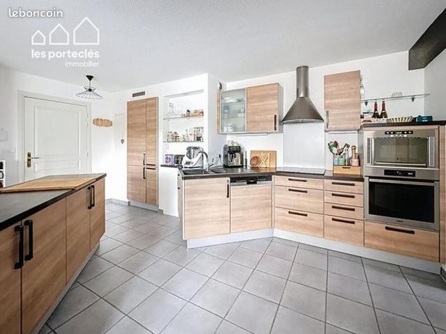 Appartement 3 pièces 74 m²
