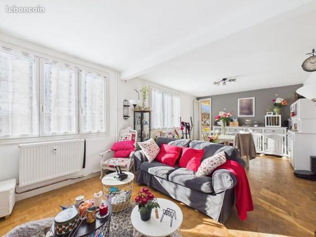 Appartement 3 pièces 74 m²