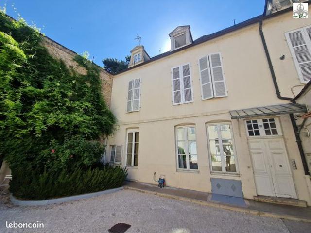 Appartement 3 pièces 753100 m²