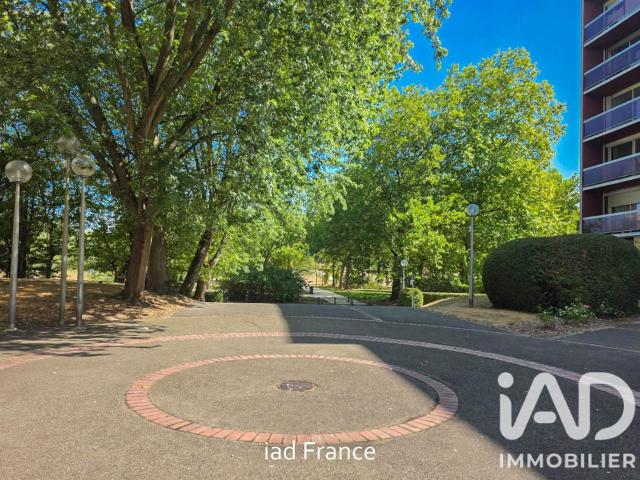 Appartement 3 pièces, 75 m² à louer à Élancourt 78990
