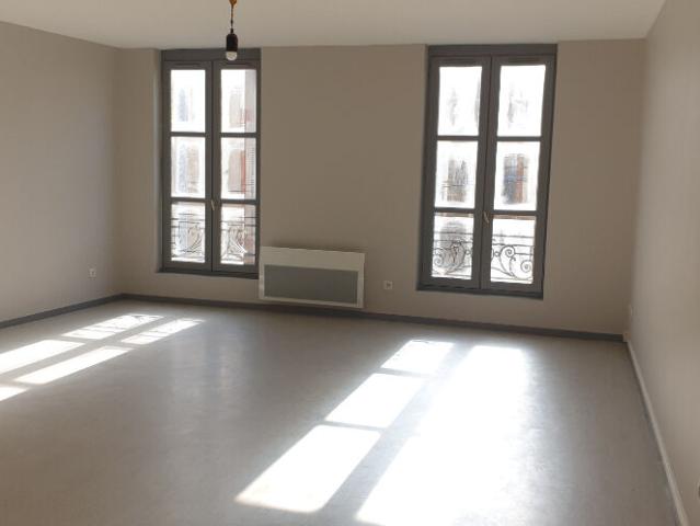 Appartement 3 pièces, 75 m² à louer à Limoges 87000
