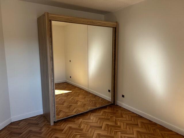 Appartement 3 pièces, 75 m² à louer à Montélimar 26200