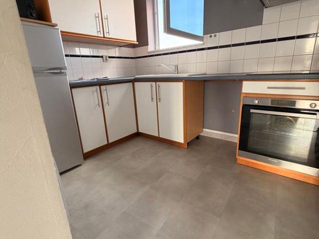 Appartement 3 pièces, 75 m² à louer à Pont à Marcq 59710