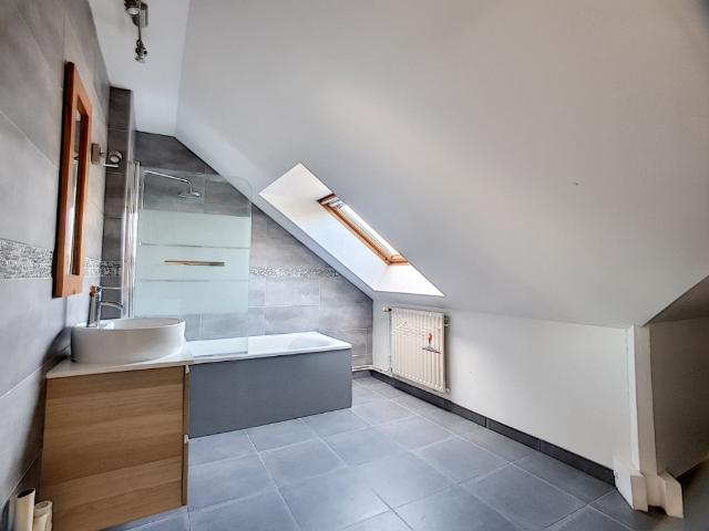 Appartement 3 pièces, 75 m² à louer à Saint Jean de Braye 45800