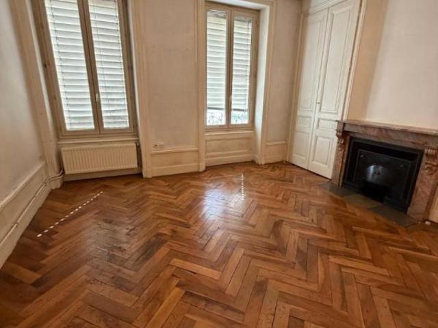 Appartement 3 pièces 75 m²