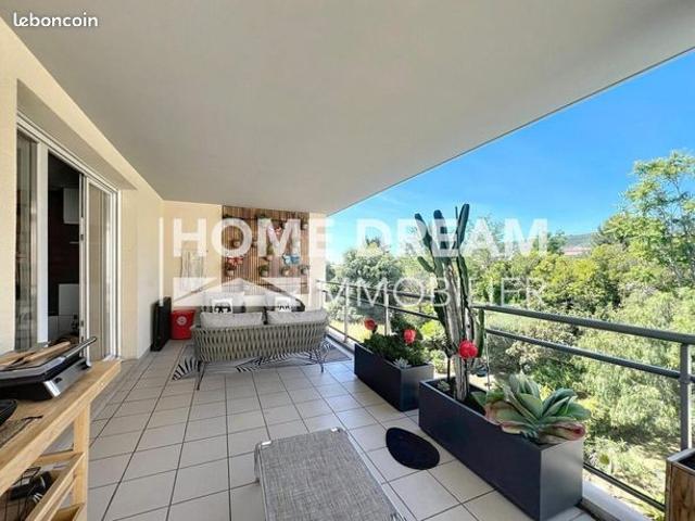 Appartement 3 pièces 75 m²
