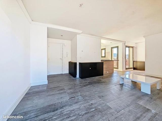 Appartement 3 pièces 75 m²