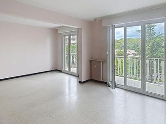 Appartement 3 pièces 75 m²