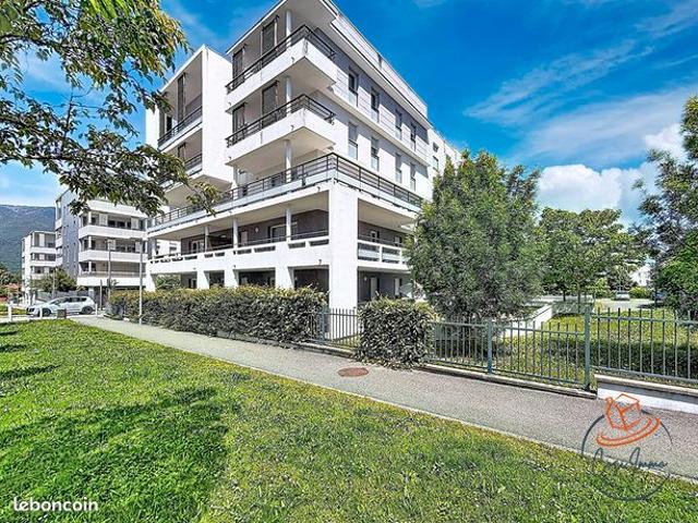 Appartement 3 pièces 75 m²