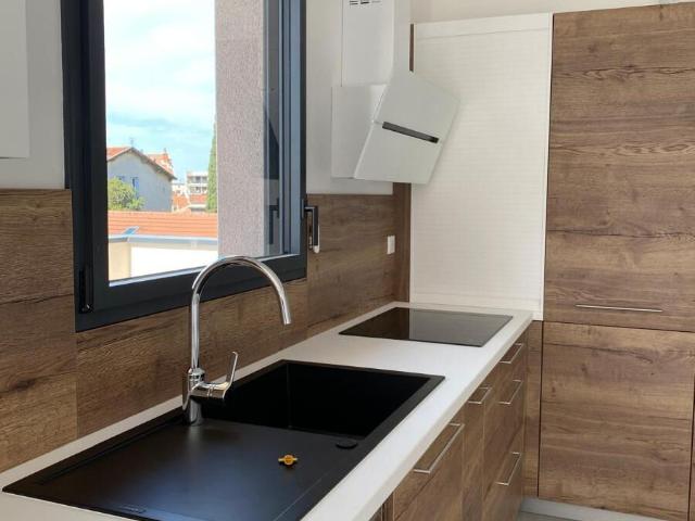 Appartement 3 pièces, 76 m² à louer à Valence 26000