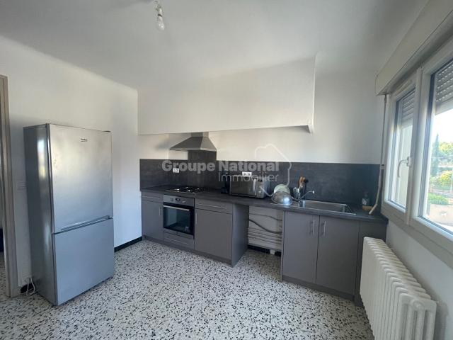 Appartement 3 pièces, 76 m² à louer à Carpentras 84200