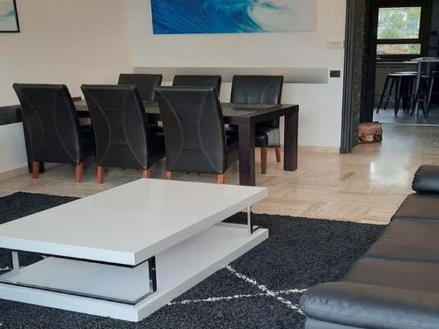 Appartement 3 pièces, 76 m² à louer à Évian les Bains 74500