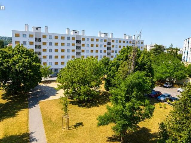 Appartement 3 pièces 76 m²