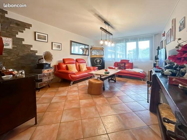 Appartement 3 pièces 76 m²