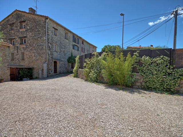 Appartement 4 pièces 76 m²