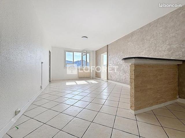 Appartement 3 pièces 76 m²