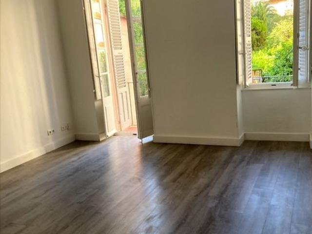Appartement 3 pièces, 78 m² à louer à Bastia 20200