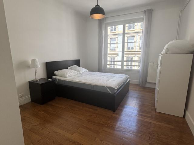 Appartement 3 pièces, 78 m² à louer à Grenoble 38000