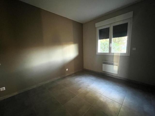 Appartement 3 pièces, 78 m² à louer à Santa Lucia di Moriani 20230