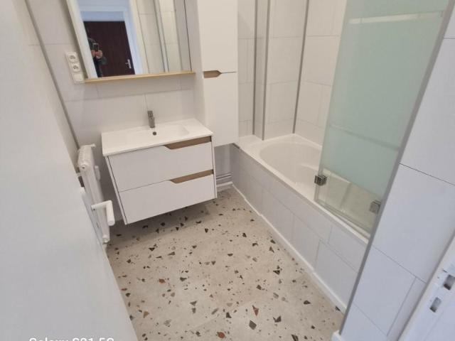 Appartement 3 pièces, 79 m² à louer à Tourcoing 59200