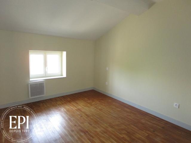 Appartement 3 pièces, 79 m² à louer à Carcassonne 11000