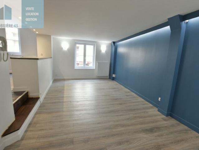 Appartement 3 pièces, 79 m² à louer à Le Puy en Velay 43000
