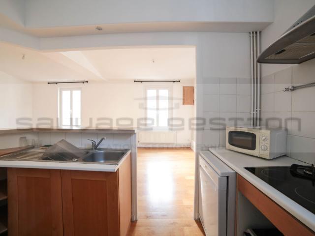 Appartement 3 pièces, 79 m² à louer à Rouen 76000