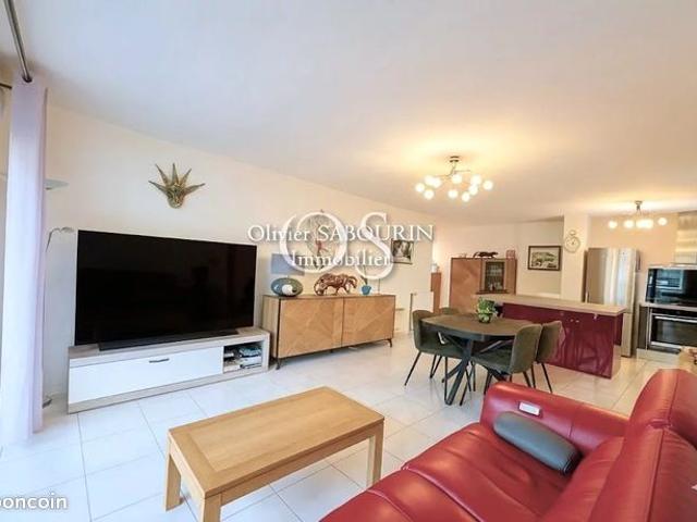 Appartement 3 pièces 79 m²