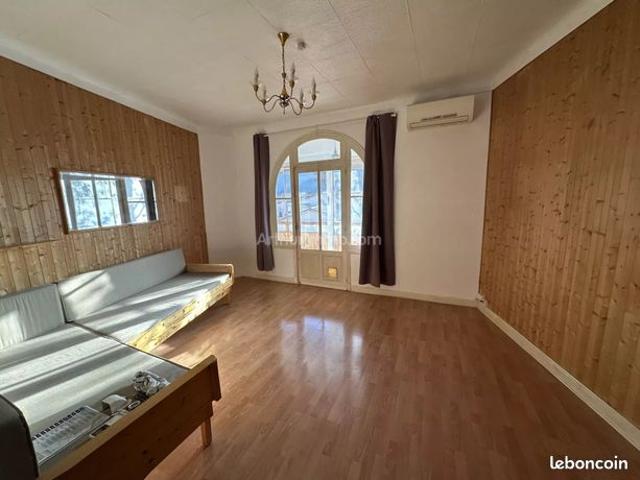 Appartement 3 pièces 79 m²