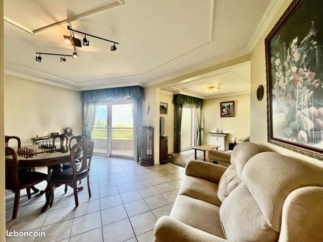 Appartement 3 pièces 79 m²