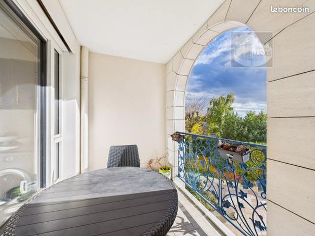 Appartement 3 pièces 79 m²