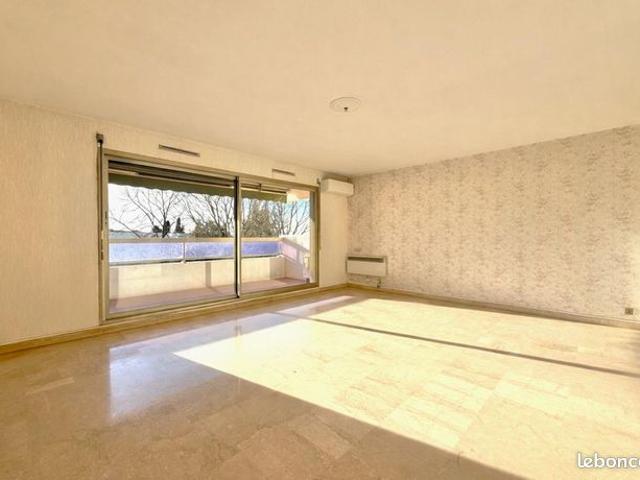 Appartement 3 pièces 79 m²