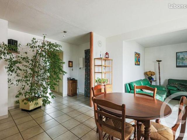 Appartement 3 pièces 79 m²