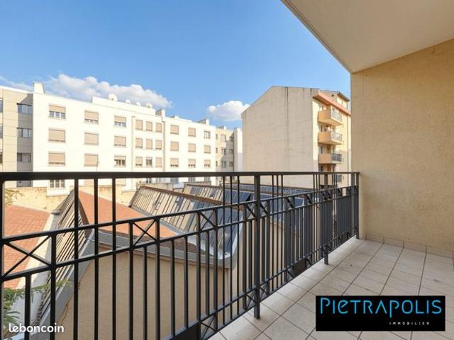 Appartement 3 pièces 79 m²