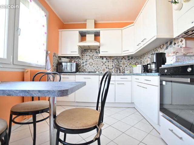 Appartement 3 pièces 79 m²