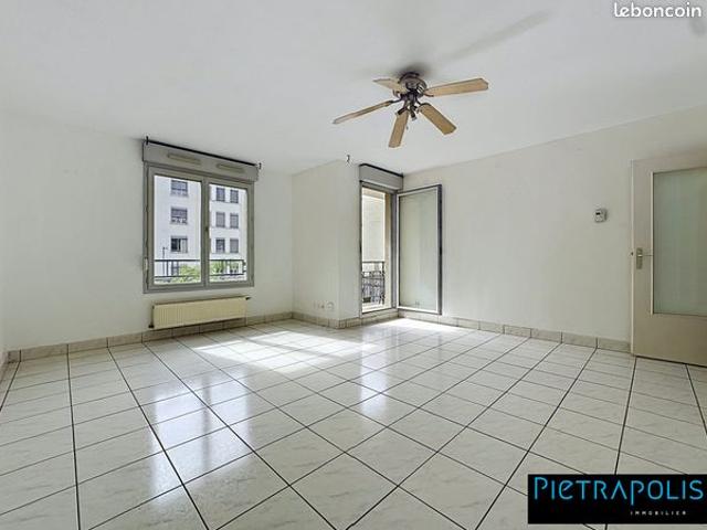 Appartement 3 pièces 79 m²