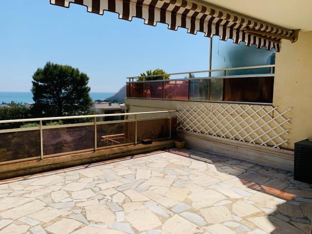 Appartement 3 pièces, 83 m² à louer à Villeneuve Loubet 06270