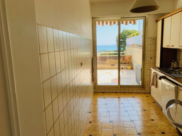 Appartement 3 pièces, 83 m² à louer à Villeneuve Loubet 06270