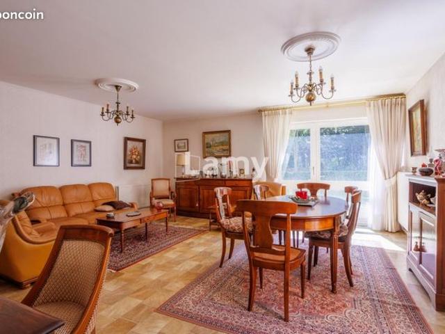 Appartement 3 pièces 83 m²