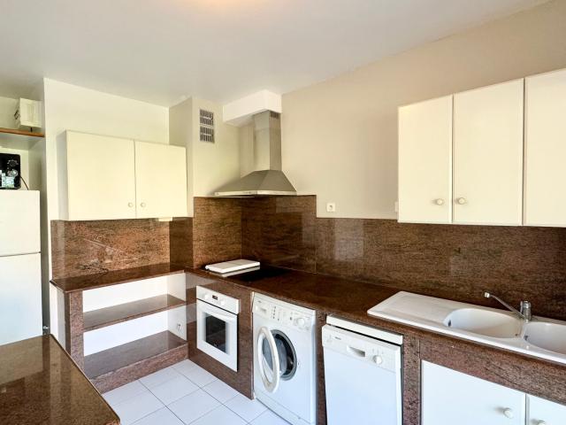 Appartement 3 pièces, 80 m² à louer à Aix en Provence 13090