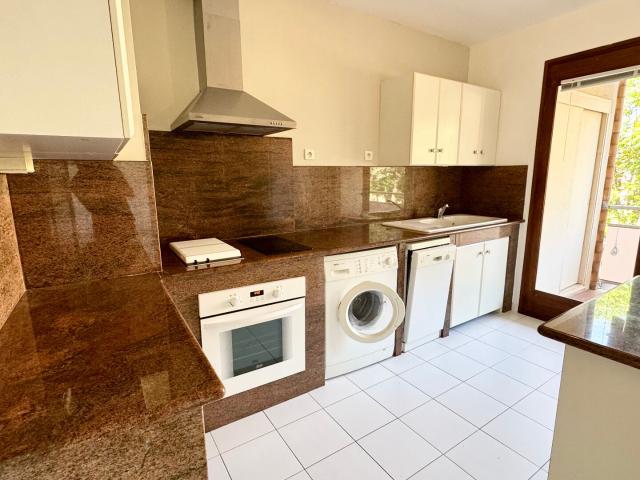 Appartement 3 pièces, 80 m² à louer à Aix en Provence 13090