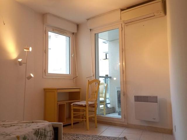 Appartement 3 pièces, 80 m² à louer à Antibes 06160