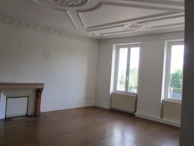 Appartement 3 pièces, 80 m² à louer à Courcelles Chaussy 57530