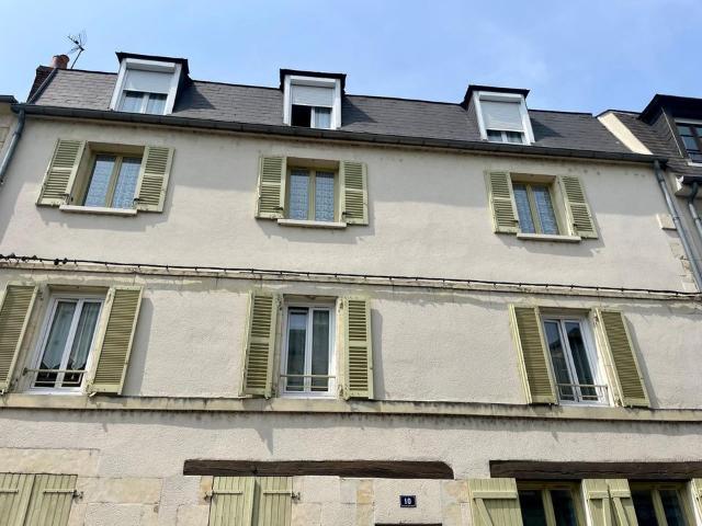 Appartement 3 pièces, 80 m² à louer à Nevers 58000
