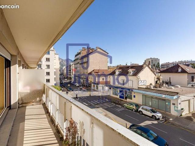 Appartement 3 pièces 80 m²