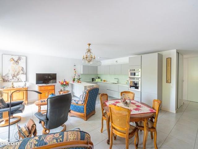 Appartement 3 pièces 80 m²