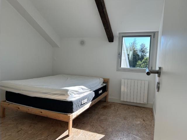 Appartement 3 pièces, 81 m² à louer à Bordeaux 33000
